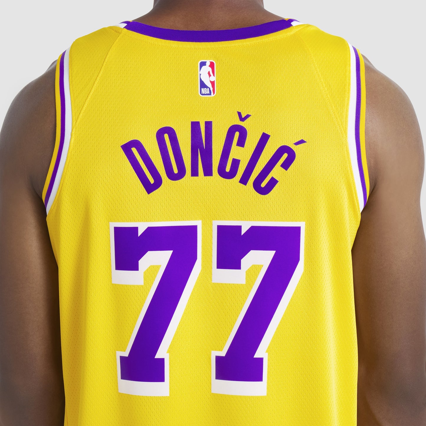 Unisex Los Angeles Lakers Luka Dončić Nike Gold Swingman Jersey - Icon Edition