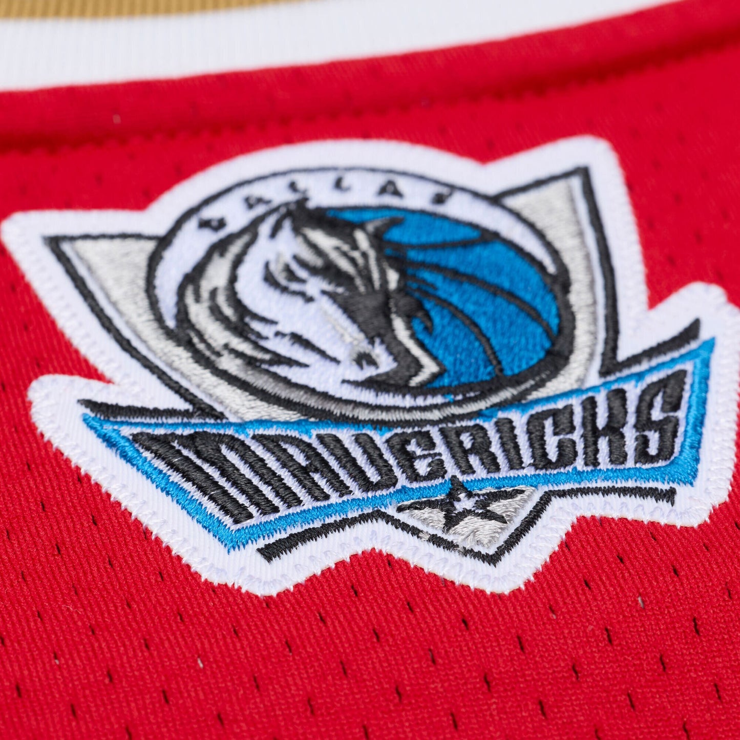 Men's 2006 NBA All-Star Game Dirk Nowitzki Mitchell & Ness Red/White Authentic Jersey