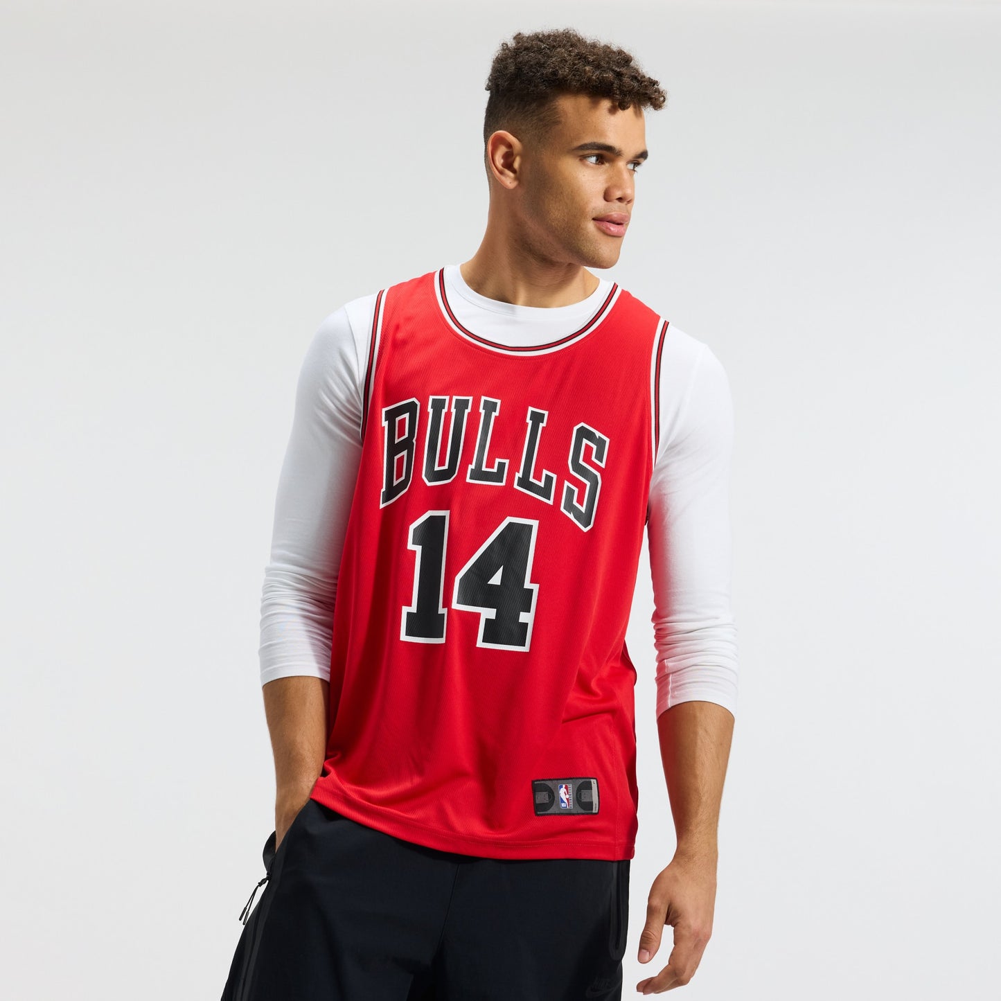 Men's Chicago Bulls Matas Buzelis Fanatics Red Fast Break Replica Player Jersey - Icon Edition