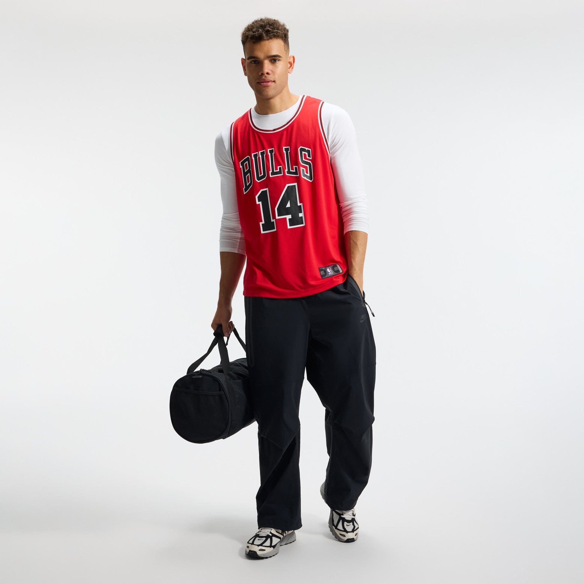 Men's Chicago Bulls Matas Buzelis Fanatics Red Fast Break Replica Player Jersey - Icon Edition