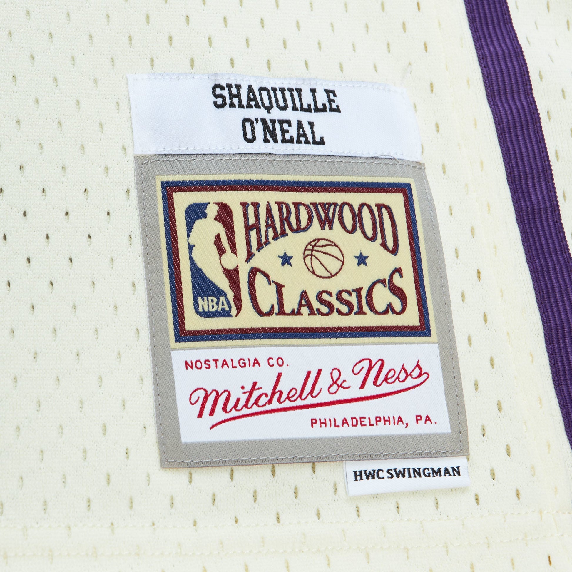 Men's Los Angeles Lakers Shaquille O'Neal Mitchell & Ness Cream Chainstitch Swingman Jersey