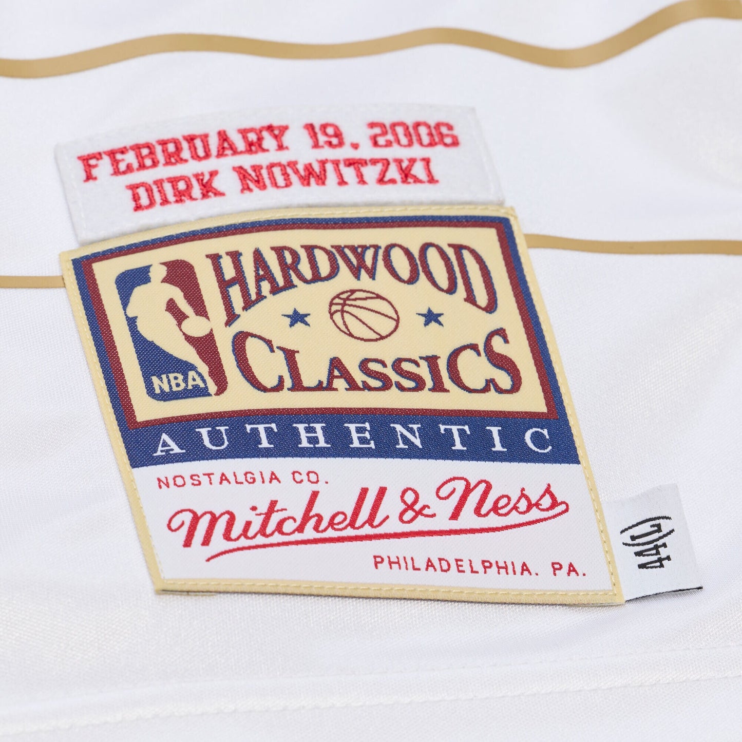 Men's 2006 NBA All-Star Game Dirk Nowitzki Mitchell & Ness Red/White Authentic Jersey