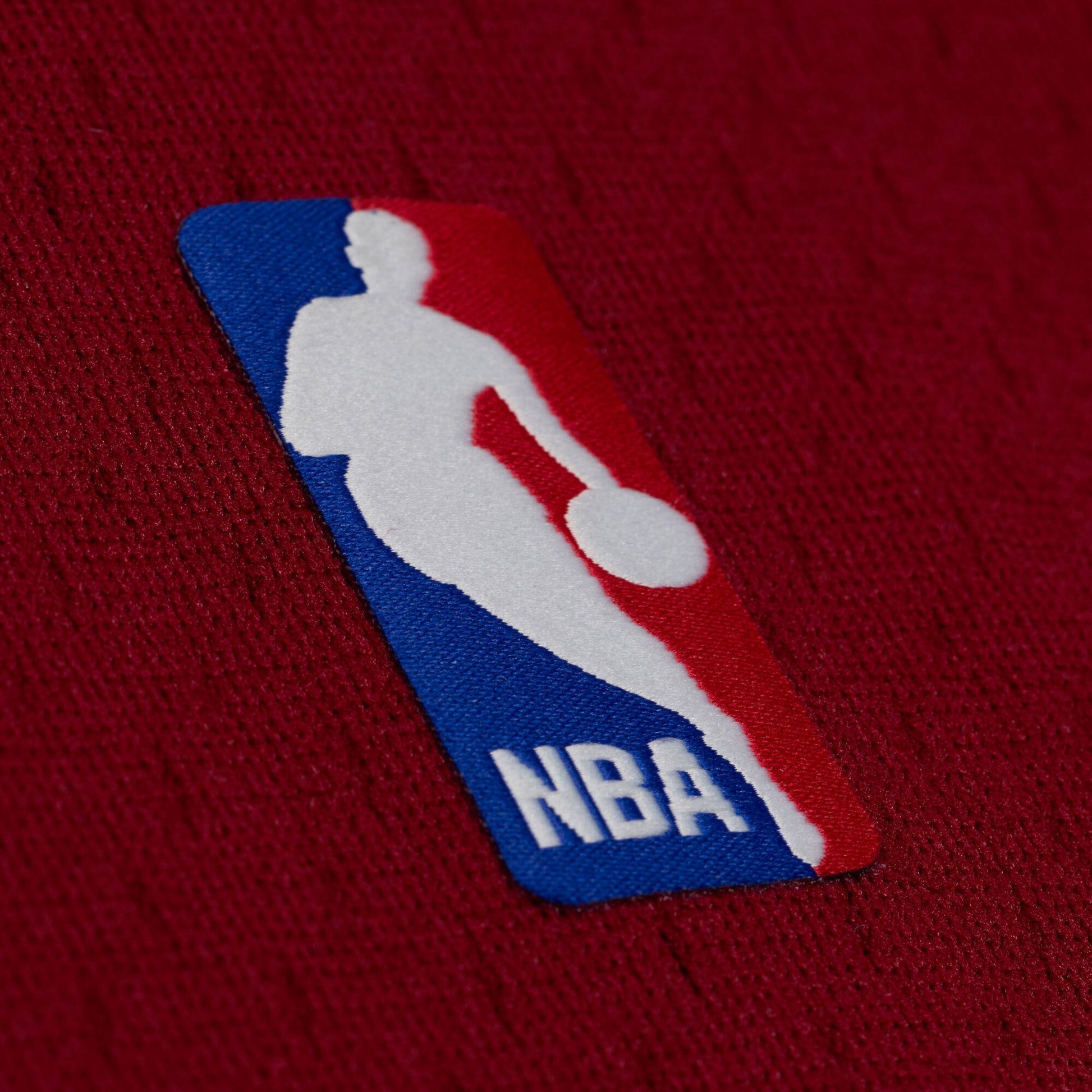 Men's Cleveland Cavaliers LeBron James Mitchell & Ness Wine 2015-16 Swingman Jersey