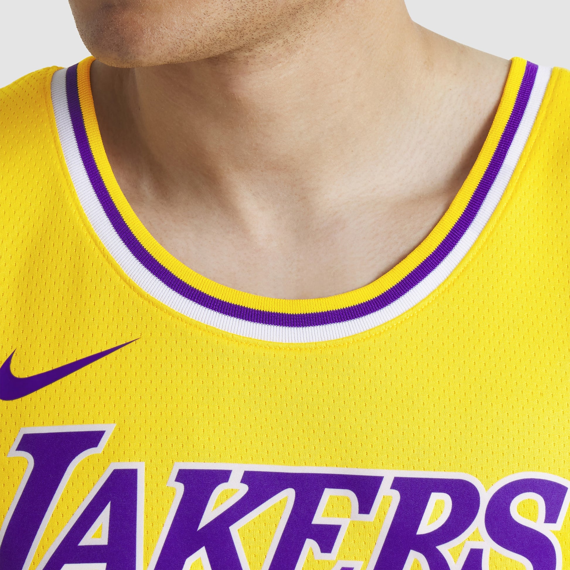 Unisex Los Angeles Lakers LeBron James Nike Gold Swingman Jersey - Icon Edition