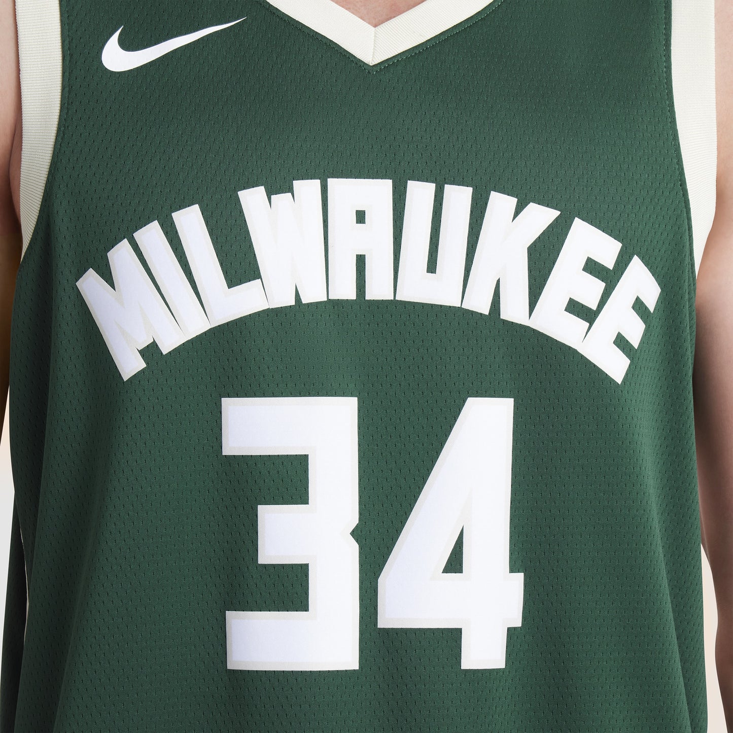 Unisex Milwaukee Bucks Giannis Antetokounmpo Nike Hunter Green Swingman Jersey - Icon Edition