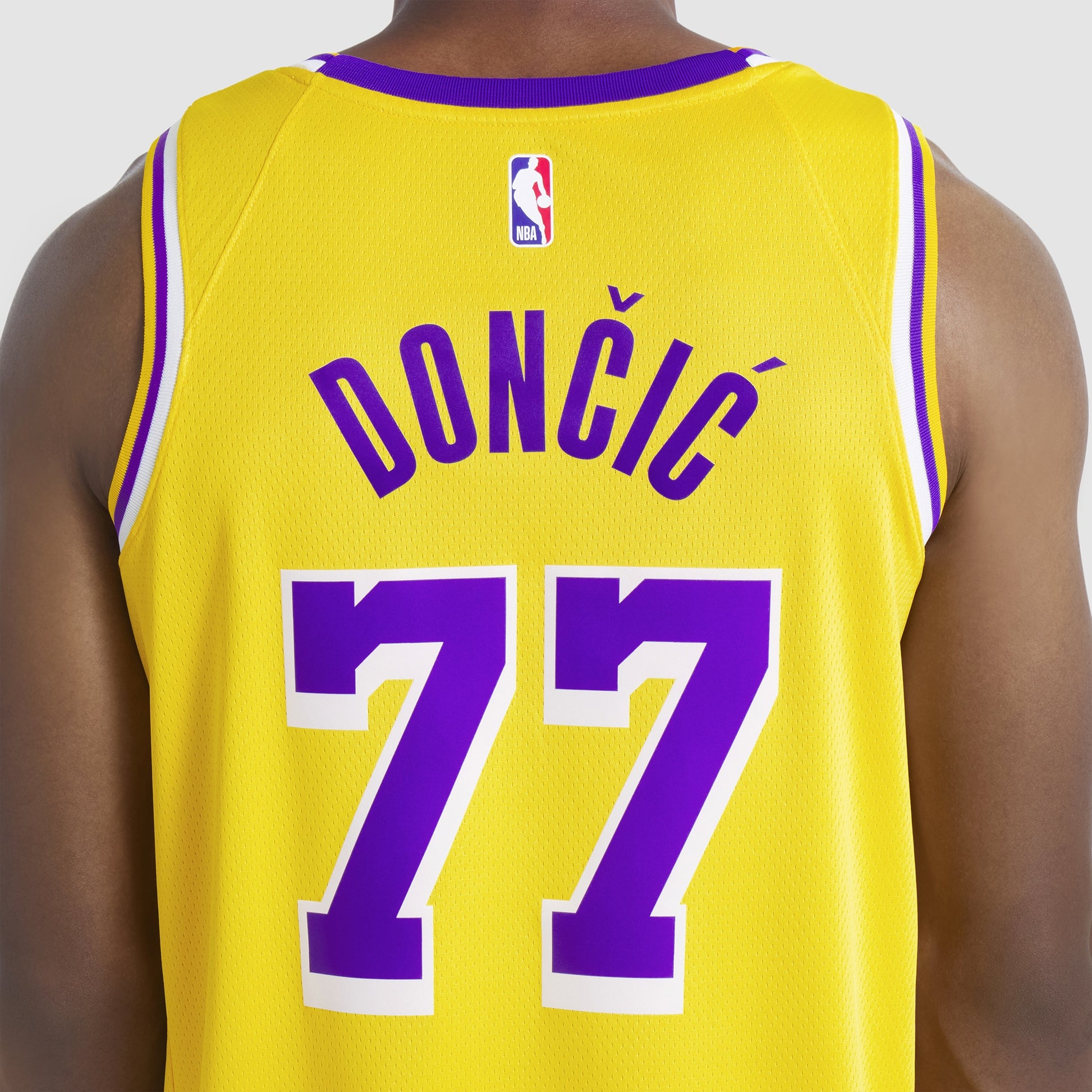 Unisex Los Angeles Lakers Luka Dončić Nike Gold Swingman Jersey - Icon Edition