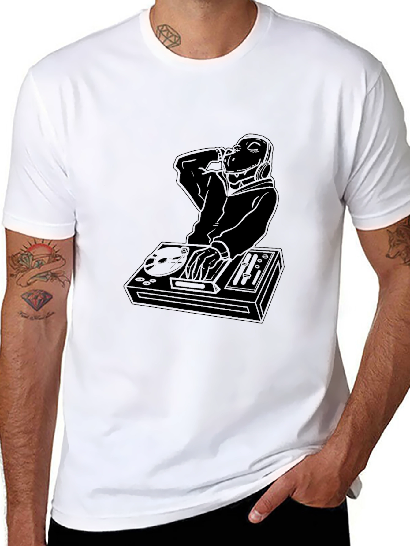 DJ Turntable Graphic Tee - Black Cotton Blend