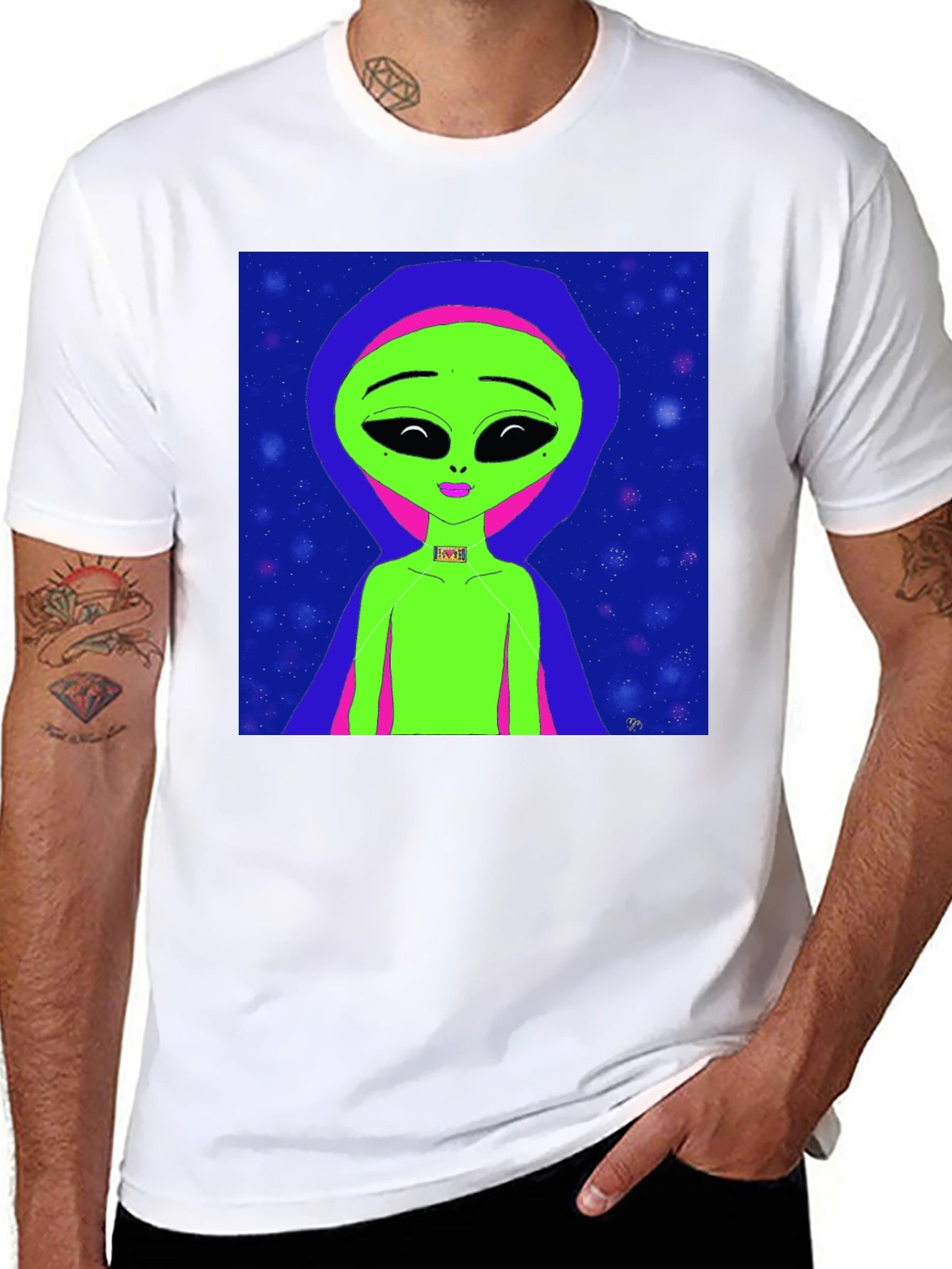 Alien Art Graphic Tee