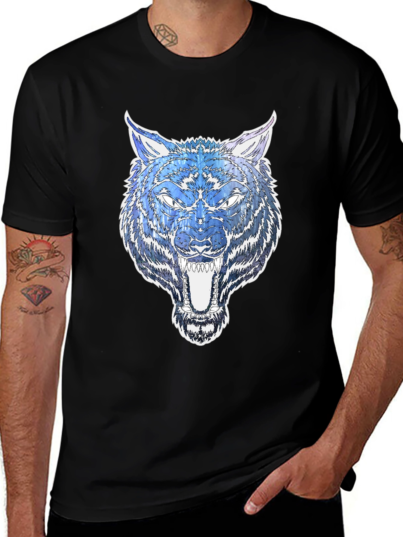 Black Wolf Graphic Tee - Bold & Stylish