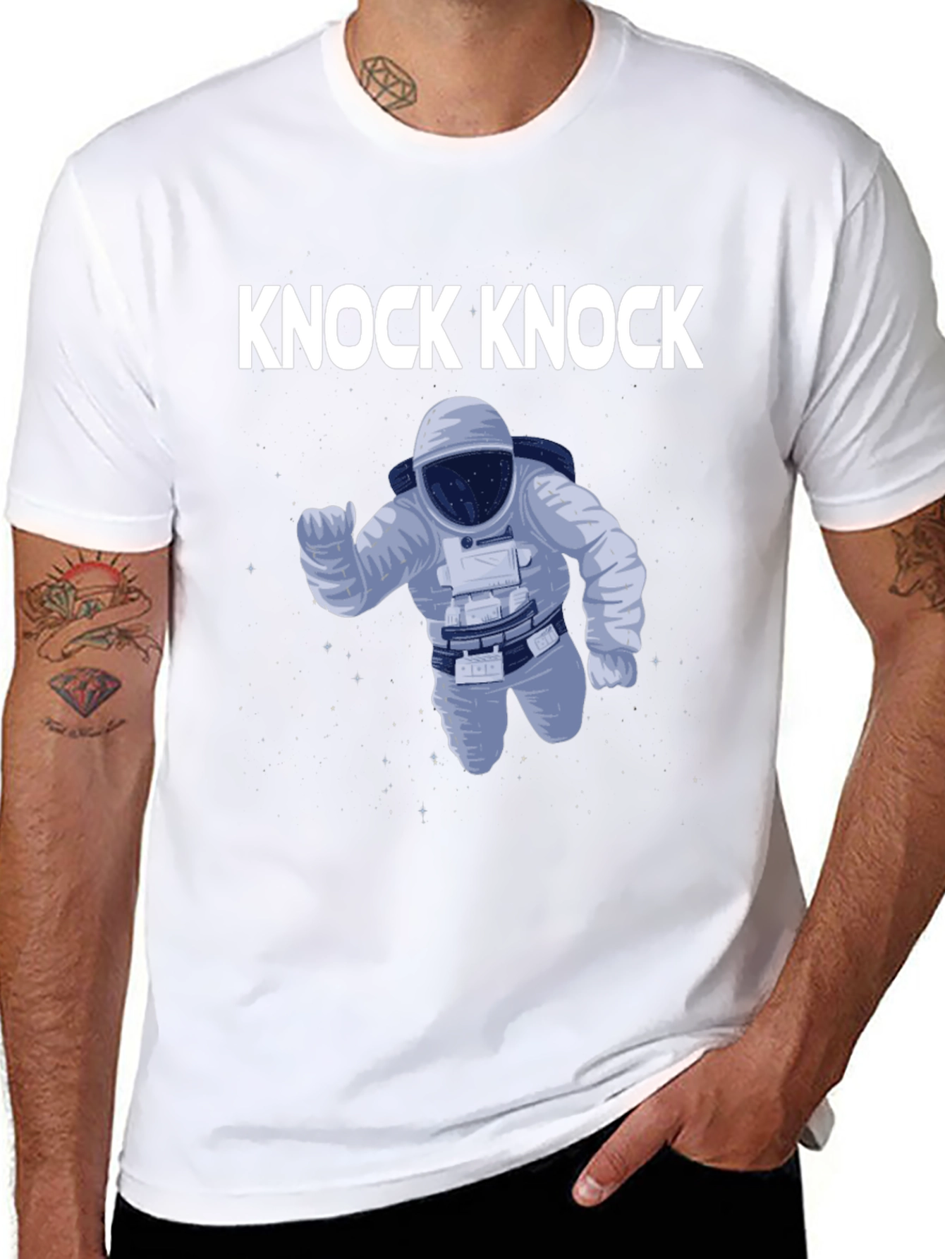 Knock Knock Astronaut Graphic Tee - Black