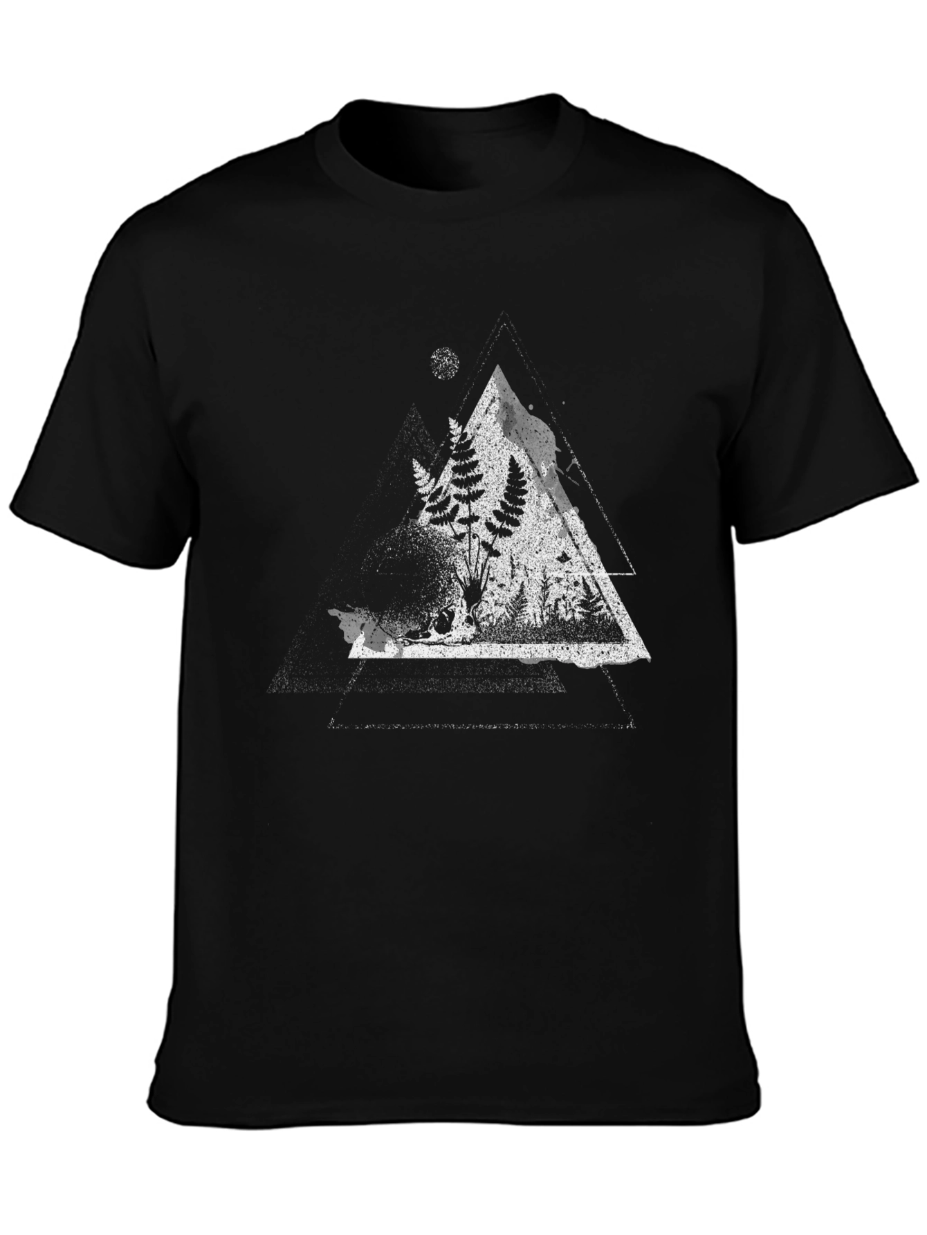 Nature Triangle Graphic Tee - Black