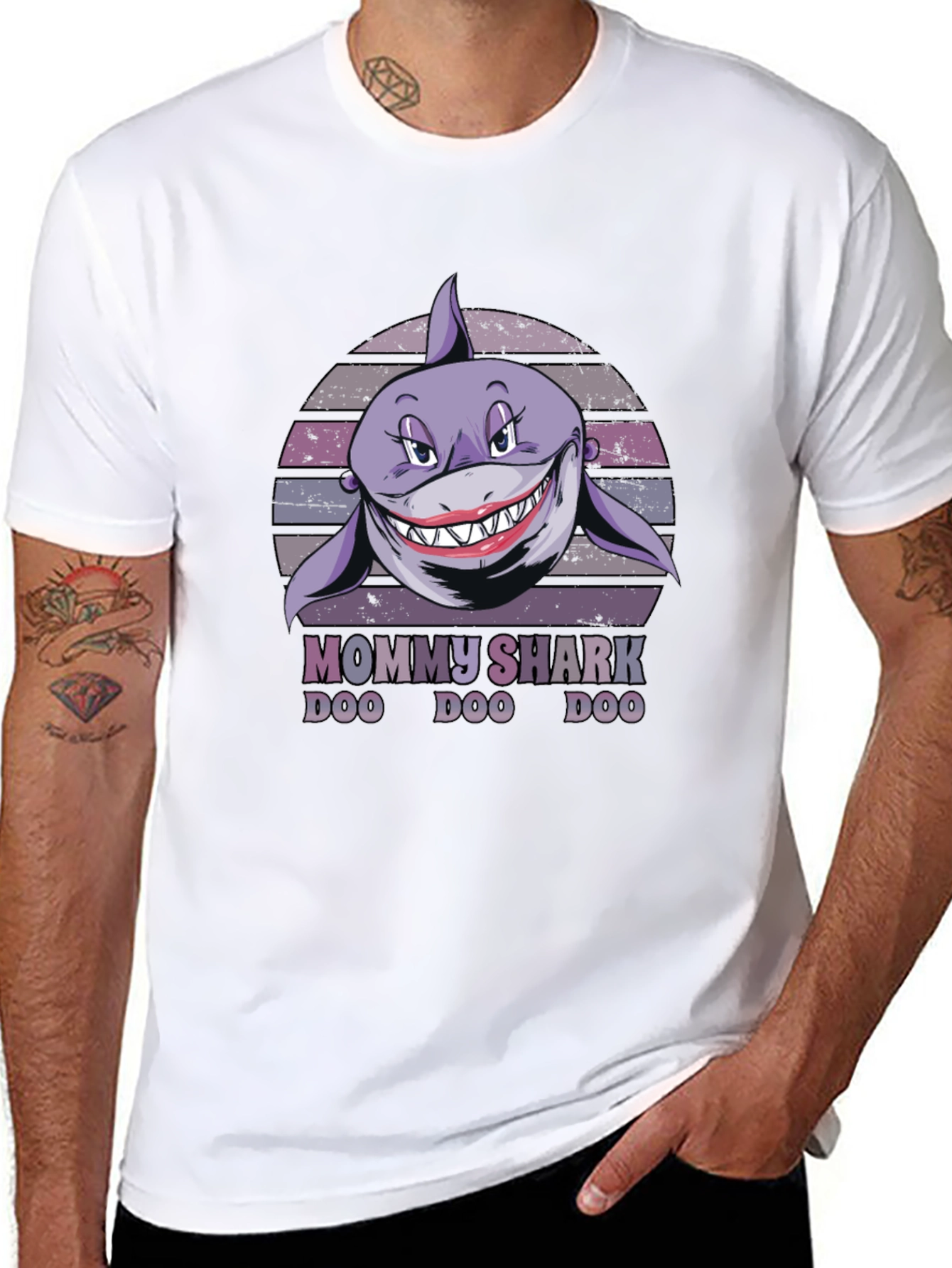 Mommy Shark Doo Doo Funny Graphic T-Shirt