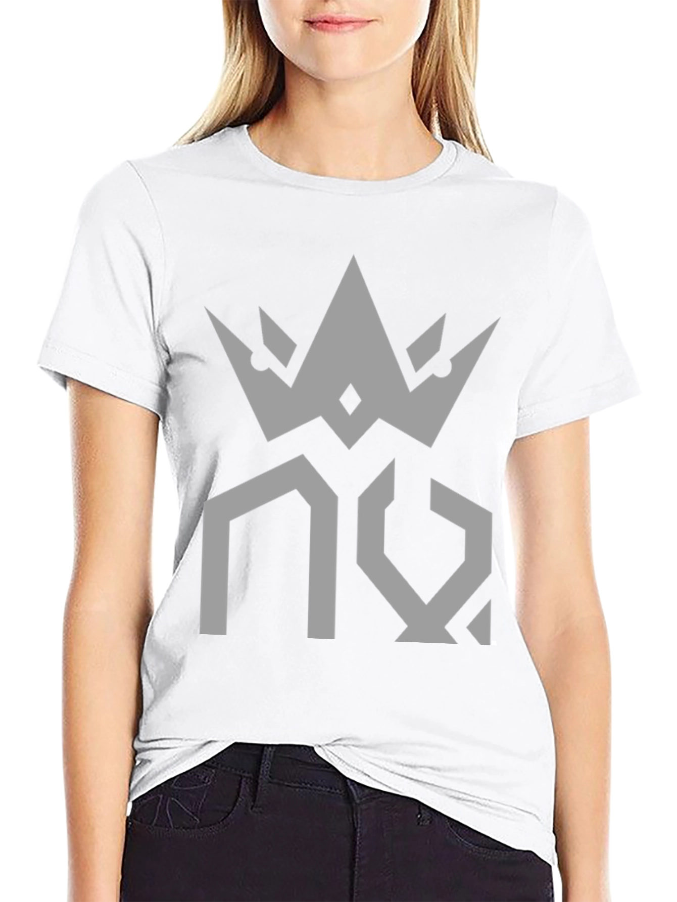 Crown Design Black T-Shirt - Modern Streetwear
