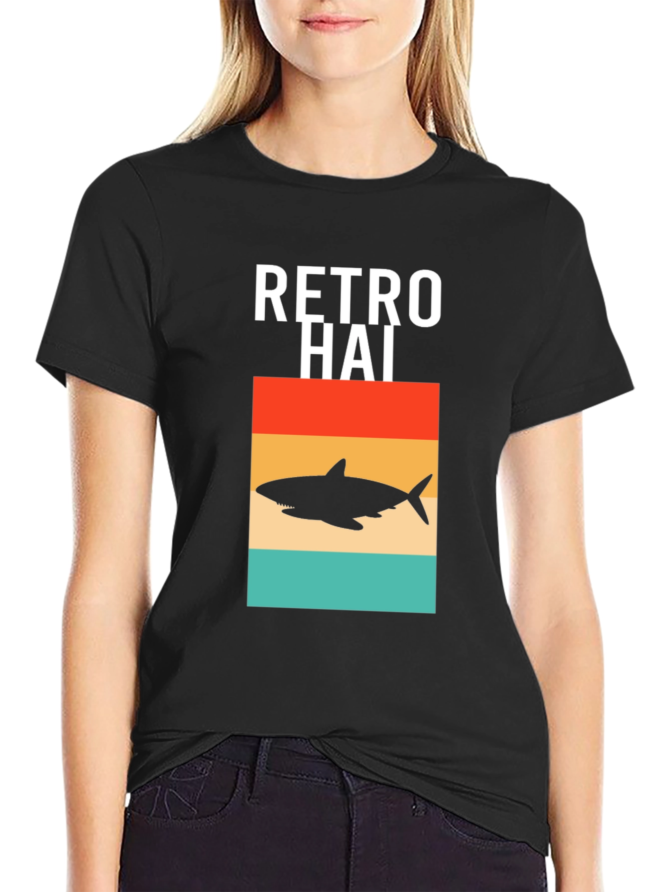Retro Hai Shark Graphic Tee - Black