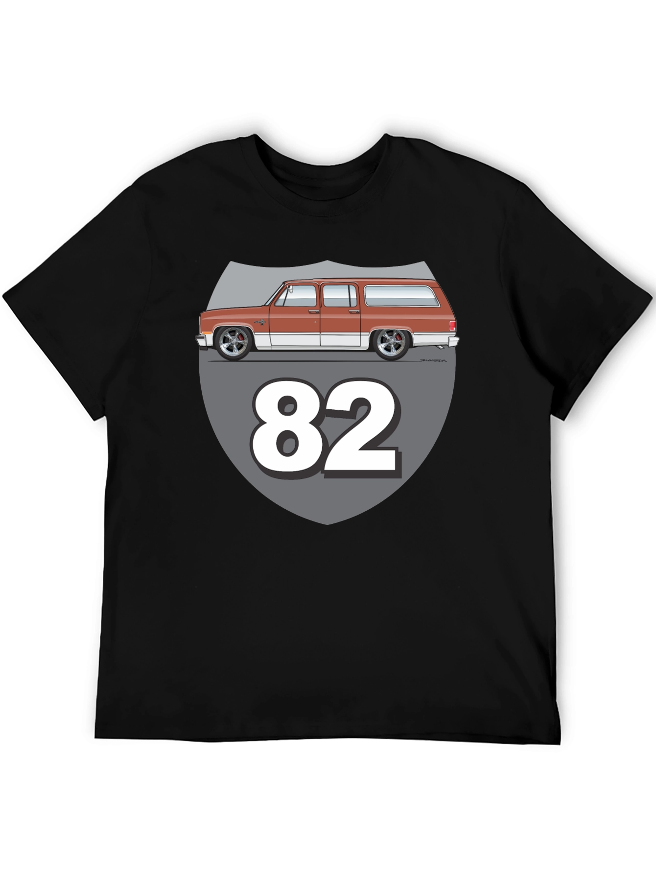 Retro 82 Car Graphic T-Shirt - Classic Design