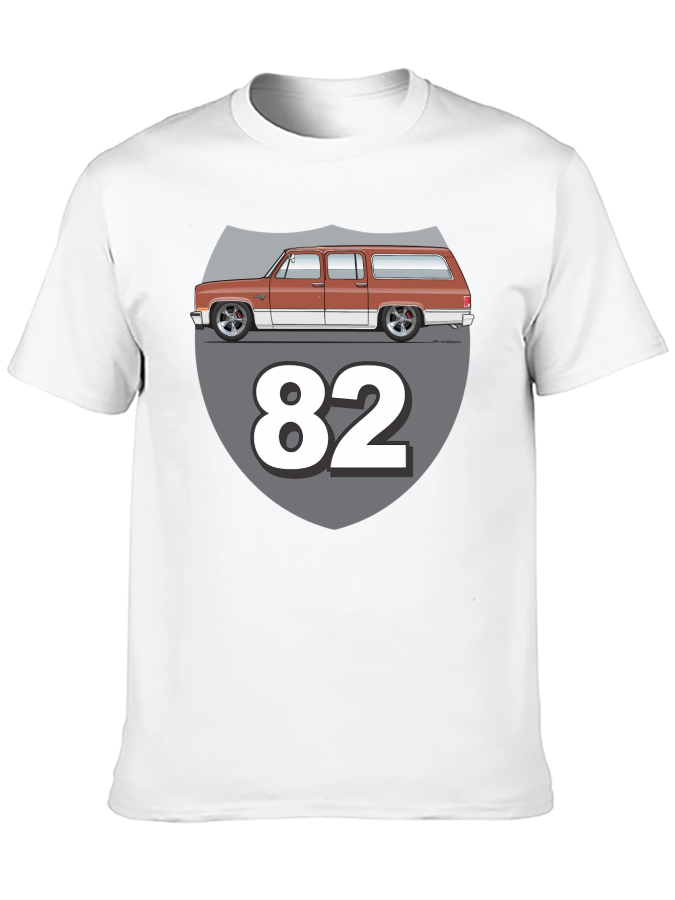 Retro 82 Car Graphic T-Shirt - Classic Design