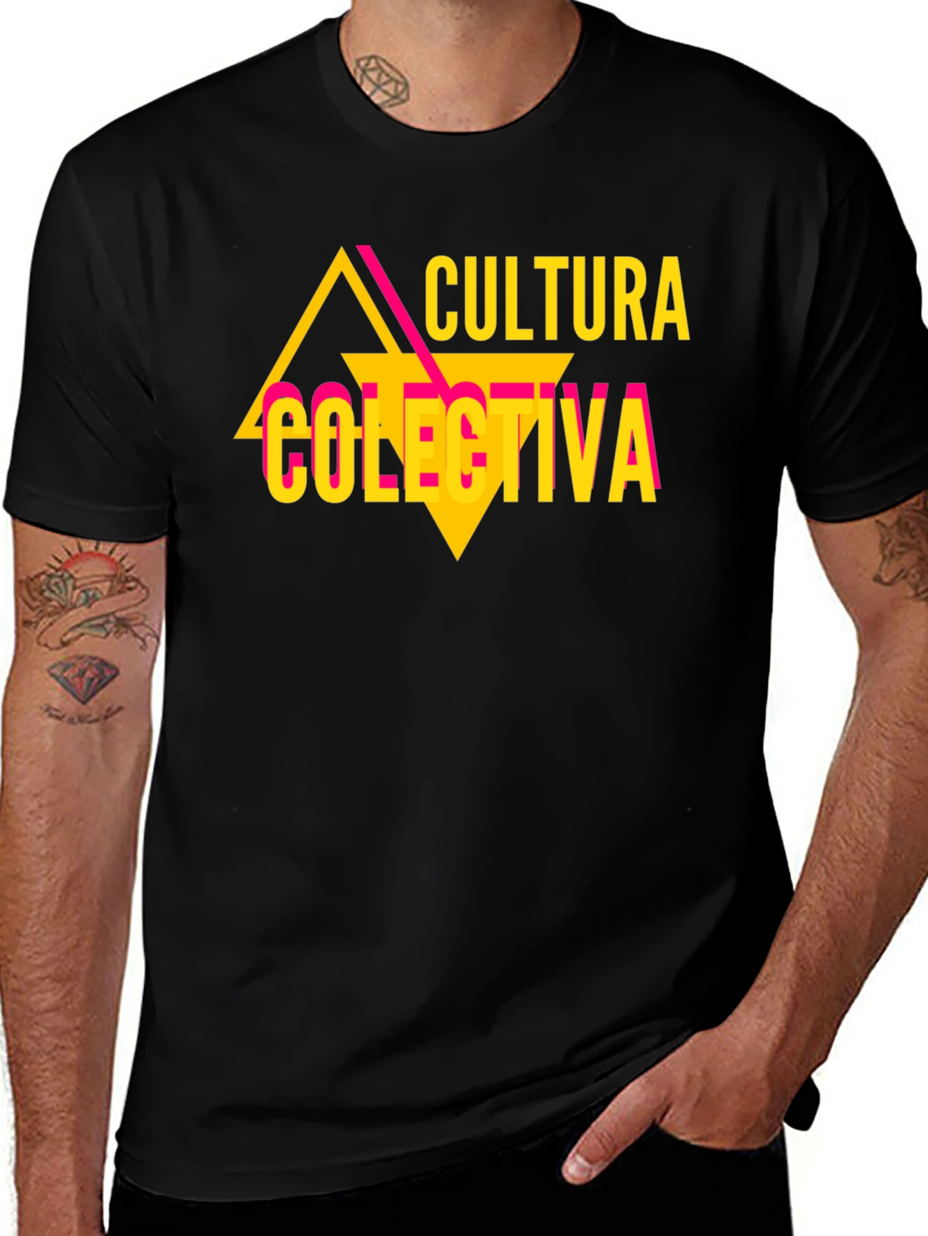Cultura Colectiva Graphic Tee - Black