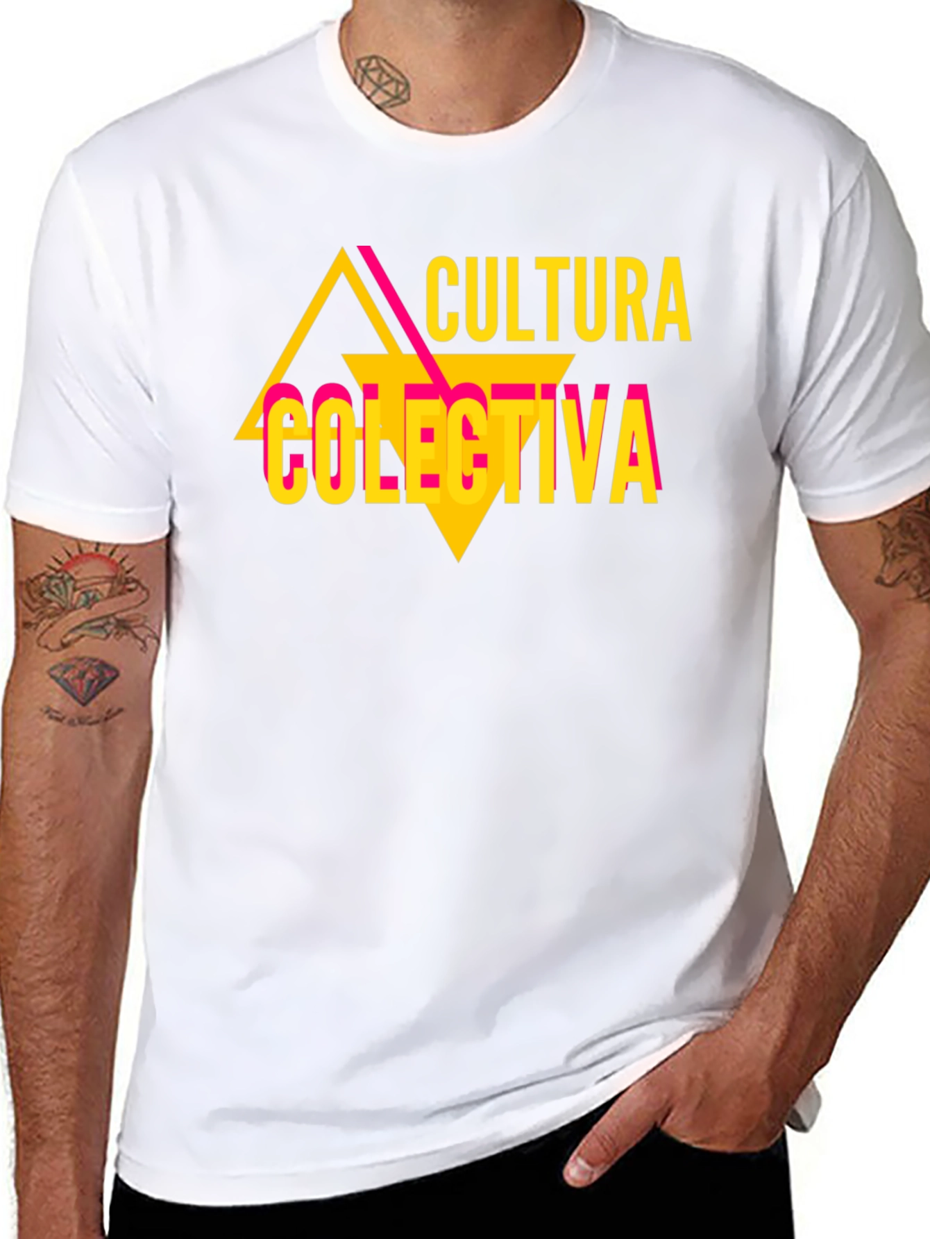 Cultura Colectiva Graphic Tee - Black
